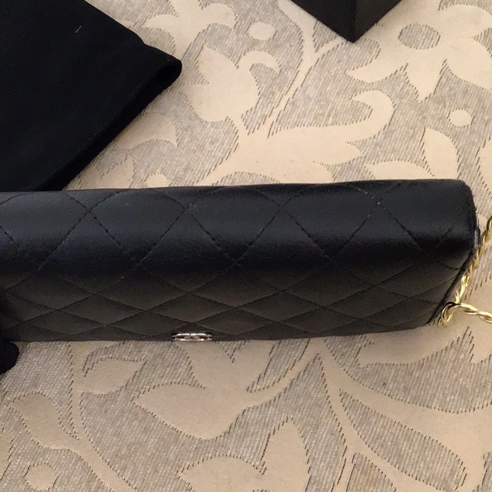 Chanel Quilted Wallet in Black 🖤🖤🖤 - Picture 15 of 16